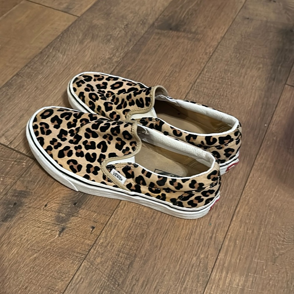 Women’s Leopard Print Slip On Vans Size 8.5